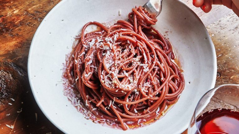 Spaghetti au vin rouge