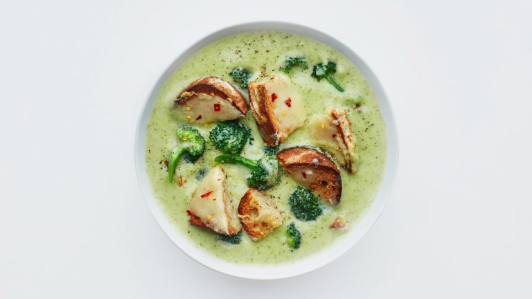 <pre>Soupe aux broccolis et au cheddar
