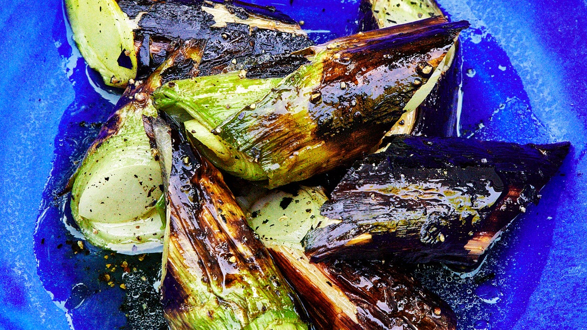 Poireaux Carbonises Au Miel Et Au Vinaigre Recette Cuisine
