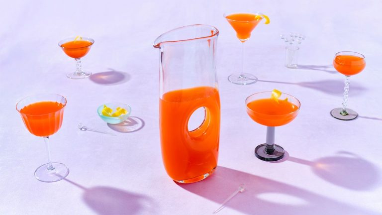 Flotte de papier (avions en papier pour une foule)