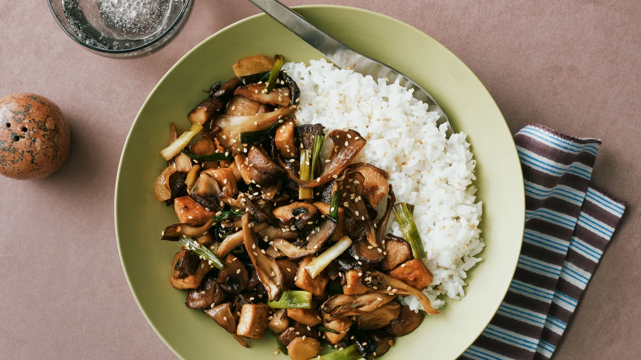 Sauté De Tofu Aux Champignons