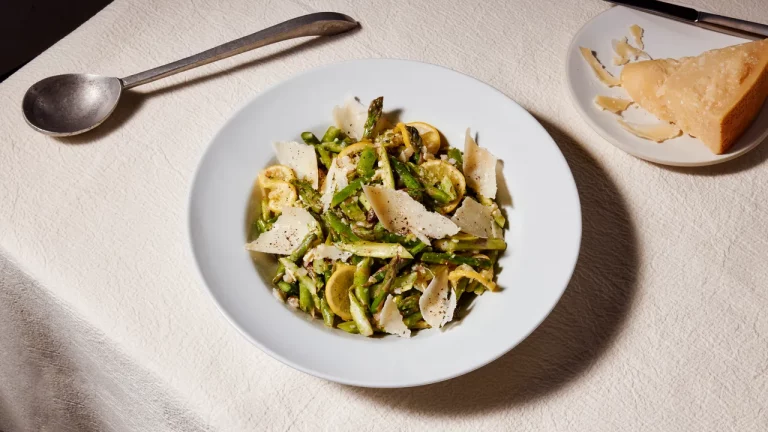 Salade d'asperges écrasées